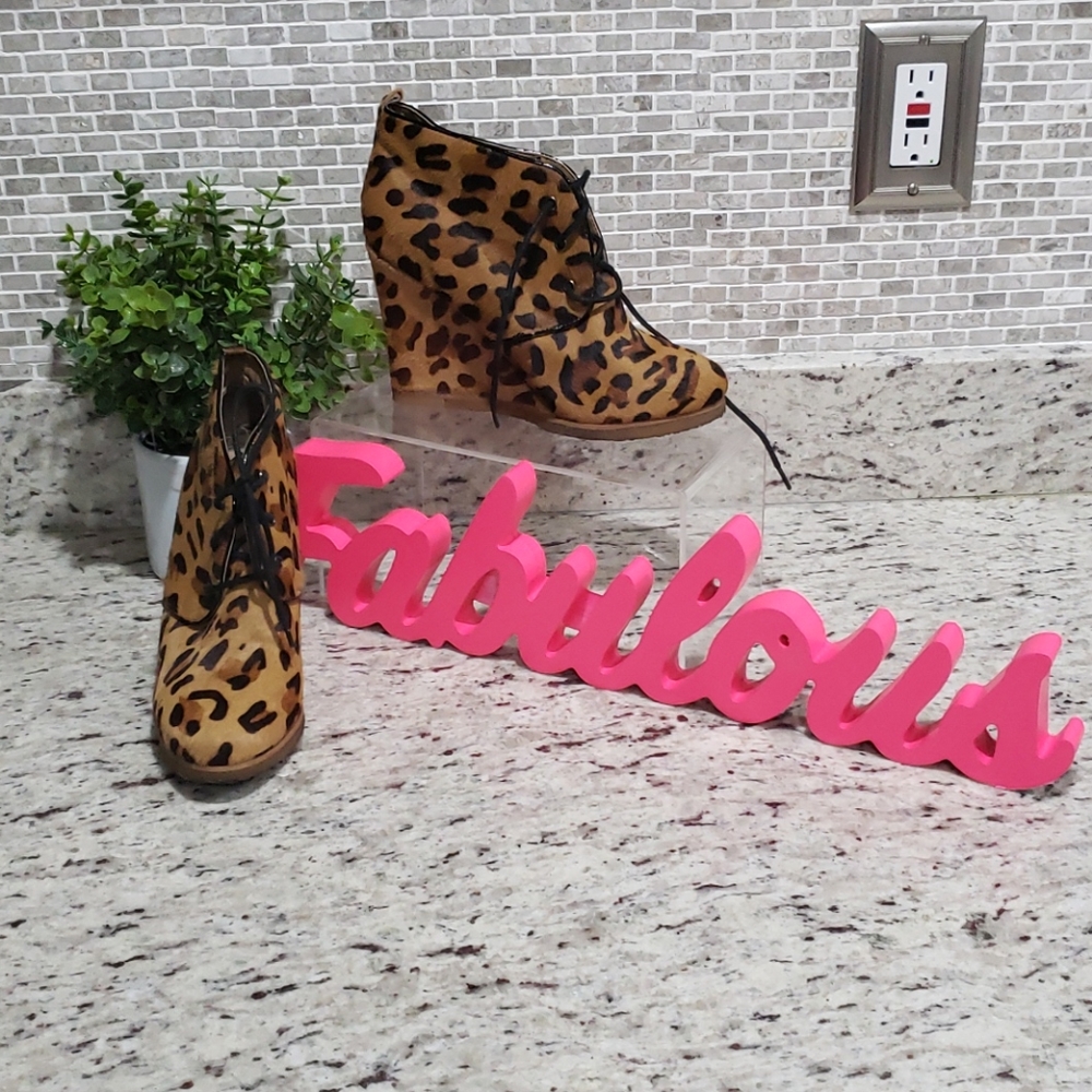 SHOEMINT, Leopard Wedge Boot